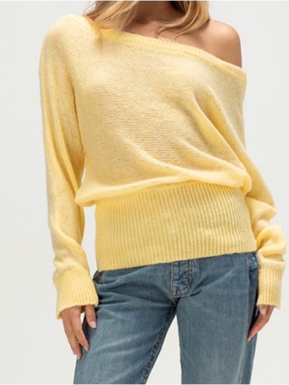 Bdg Women's Yellow Fold over Sweater